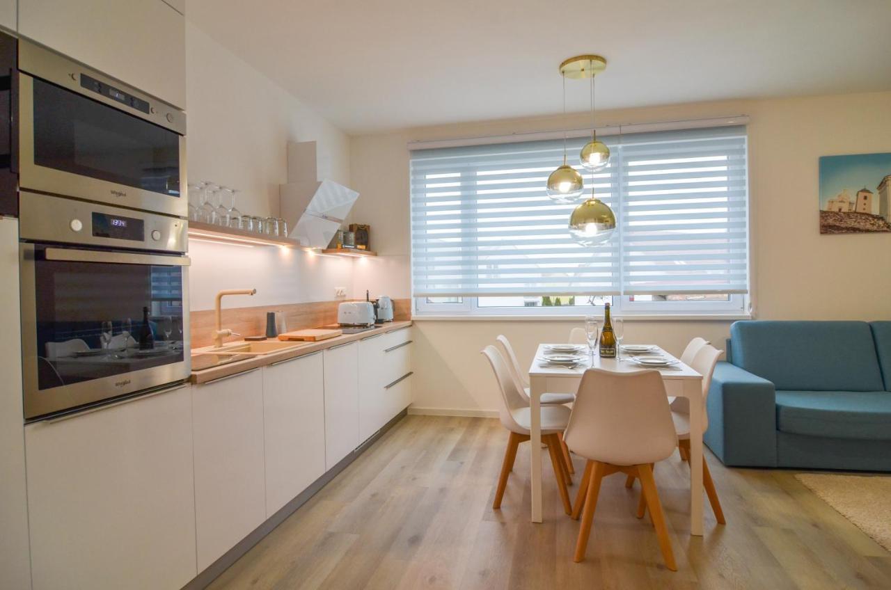 Apartmán Astrid 4 Mikulov Esterno foto
